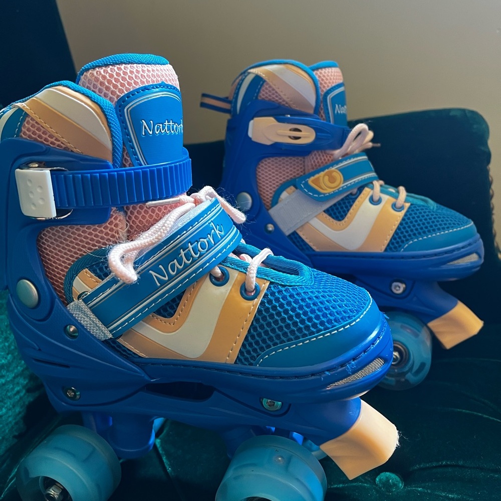 Nattork Unisex Kids Blue Pink Adjustable Inline Roller Skates Size S (31-34)